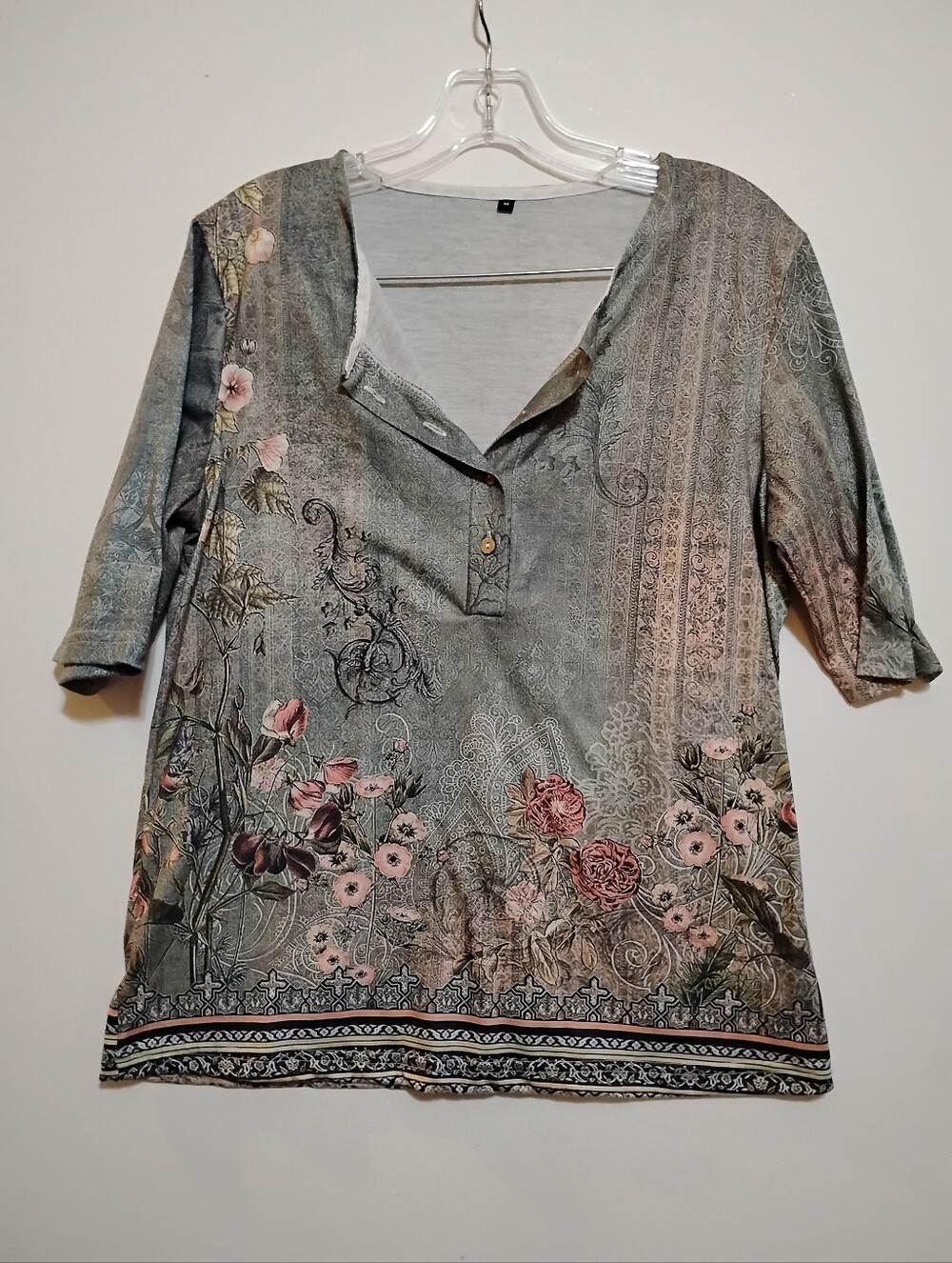Floral Prints Henley 1/2-Sleeve Top in Gray & Green Polyester Homemade Blouse M